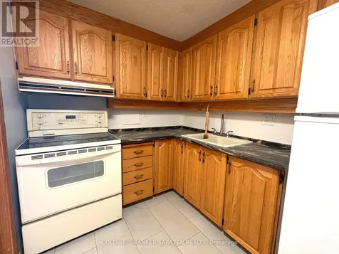 1356 Meadowlands Drive East Ottawa ON K2E 6K6