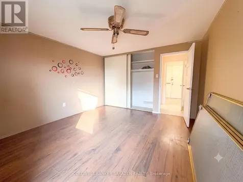 1356 Meadowlands Drive East Ottawa ON K2E 6K6