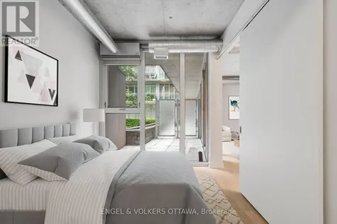354 Gladstone Avenue Ottawa ON K2P 0R4