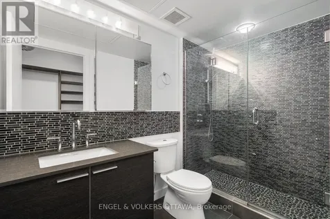 354 Gladstone Avenue Ottawa ON K2P 0R4