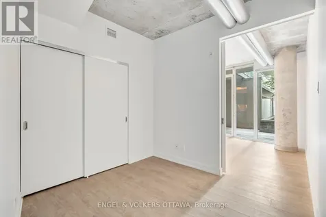 354 Gladstone Avenue Ottawa ON K2P 0R4