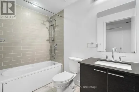 354 Gladstone Avenue Ottawa ON K2P 0R4