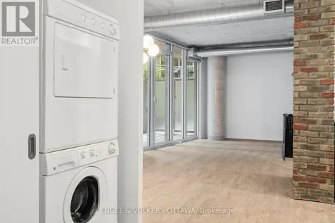 354 Gladstone Avenue Ottawa ON K2P 0R4