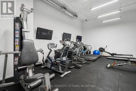 354 Gladstone Avenue Ottawa ON K2P 0R4