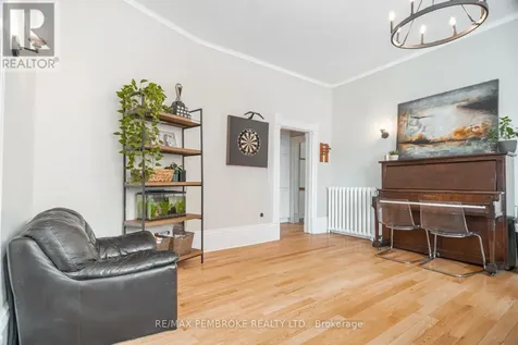 188 Esther Street Pembroke ON K8A 3C2