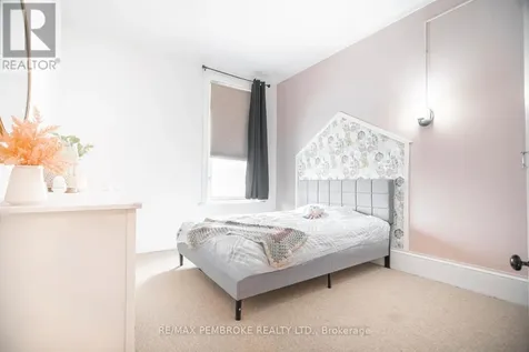 188 Esther Street Pembroke ON K8A 3C2