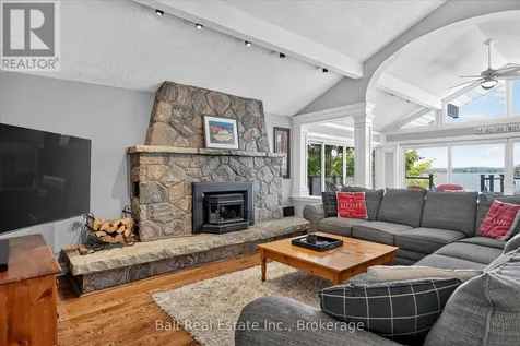 150 Hall Drive Trent Lakes ON K0L 1J0