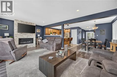 507 Hummingbird Crescent Woodstock ON N4T 1V9