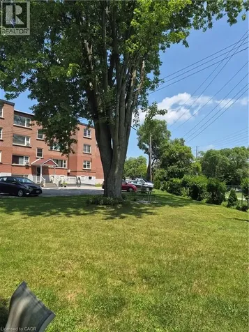 2422 New Street Burlington ON L7R 1J6