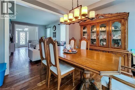 128 Montreal Circle Stoney Creek ON L8E 0C8