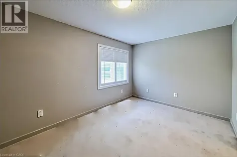 128 Montreal Circle Stoney Creek ON L8E 0C8