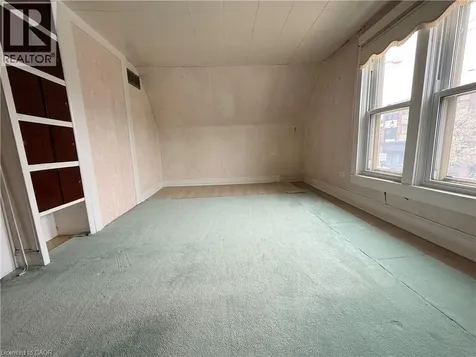 358 Barton Street East Hamilton ON L8L 2X9