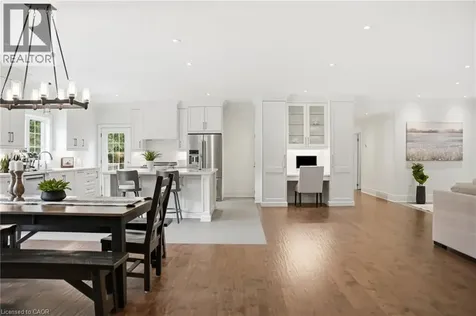 270 Poplar Drive Burlington ON L7L 2N4