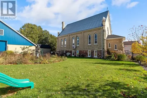 206 Bruce Road 86 Road Huron-kinloss ON N0G 2W0