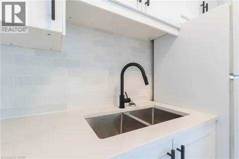 24 Midland Drive Kitchener ON N2A 2A8