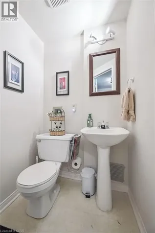 459 Beechwood Place Waterloo ON N2T 2N8
