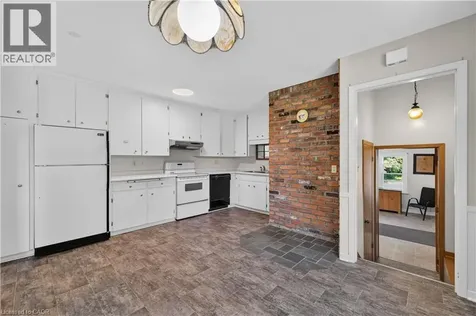 1629 Gregory Road St. Catharines ON L2R 6P9