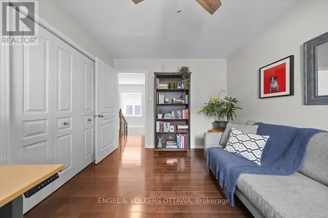 220 Harthill Way Ottawa ON K2J 0P2