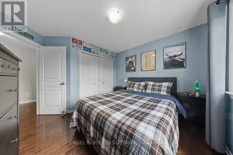 220 Harthill Way Ottawa ON K2J 0P2