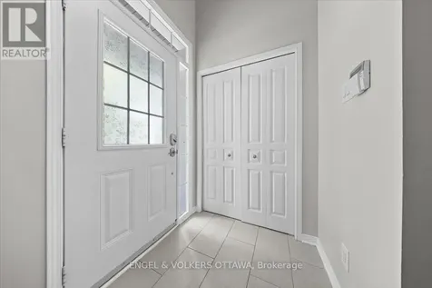 220 Harthill Way Ottawa ON K2J 0P2
