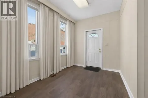 48 Carlisle Street St. Catharines ON L2R 4H4