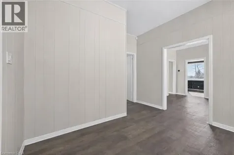 48 Carlisle Street St. Catharines ON L2R 4H4