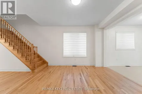 175 Hartney Drive Richmond Hill ON L4S 0L1