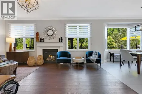 36 Dellgrove Circle Cambridge ON N1T 2J9