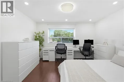 475 Claridge Road Burlington ON L7N 2S1