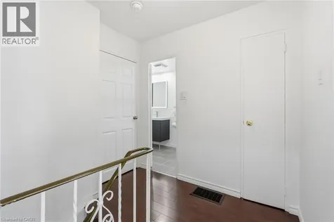 475 Claridge Road Burlington ON L7N 2S1