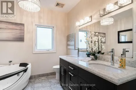15 Saunders Street Collingwood ON L9Y 0G2