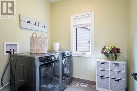 15 Saunders Street Collingwood ON L9Y 0G2
