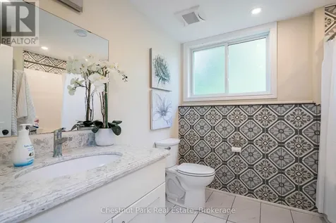 15 Saunders Street Collingwood ON L9Y 0G2