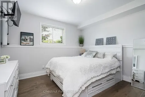 15 Saunders Street Collingwood ON L9Y 0G2