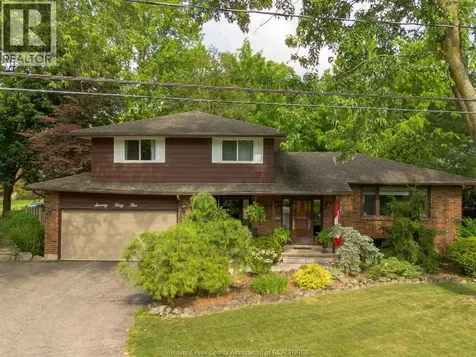 7045 Matchette Road Lasalle ON N9J 2S1
