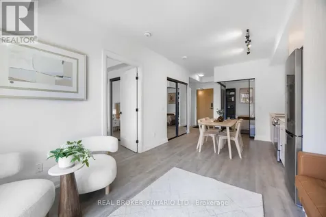 2369 Danforth Avenue Toronto (east End-danforth) ON M4C 0B1