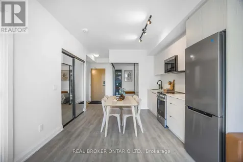2369 Danforth Avenue Toronto (east End-danforth) ON M4C 0B1