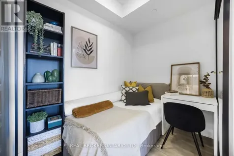 2369 Danforth Avenue Toronto (east End-danforth) ON M4C 0B1