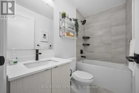 2369 Danforth Avenue Toronto (east End-danforth) ON M4C 0B1