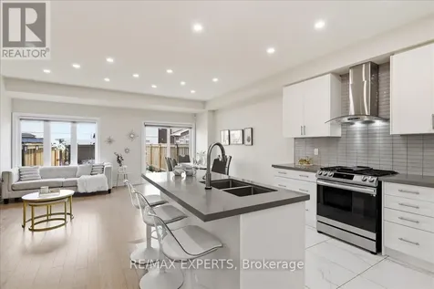 68 Lorne Thomas Place New Tecumseth ON L9R 0V8