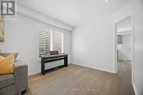 71 Barrett Avenue Brantford ON N3S 0B5