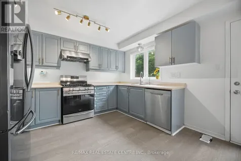71 Barrett Avenue Brantford ON N3S 0B5