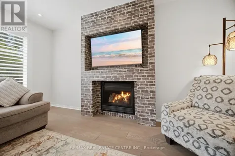 71 Barrett Avenue Brantford ON N3S 0B5