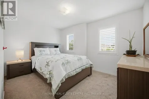 71 Barrett Avenue Brantford ON N3S 0B5