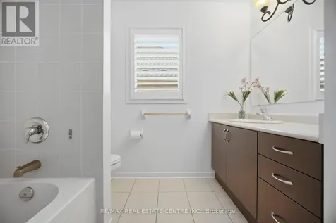 71 Barrett Avenue Brantford ON N3S 0B5