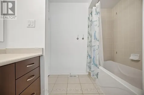 71 Barrett Avenue Brantford ON N3S 0B5