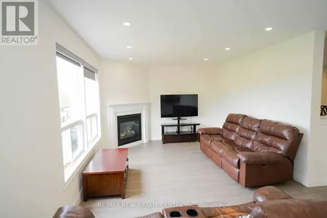 187 Adler Drive Cambridge ON N3C 4J5