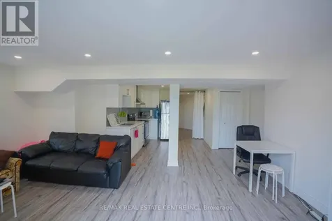 187 Adler Drive Cambridge ON N3C 4J5
