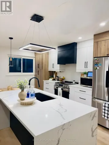 51 Paulander Drive Kitchener ON N2M 5E5