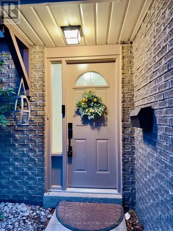 51 Paulander Drive Kitchener ON N2M 5E5